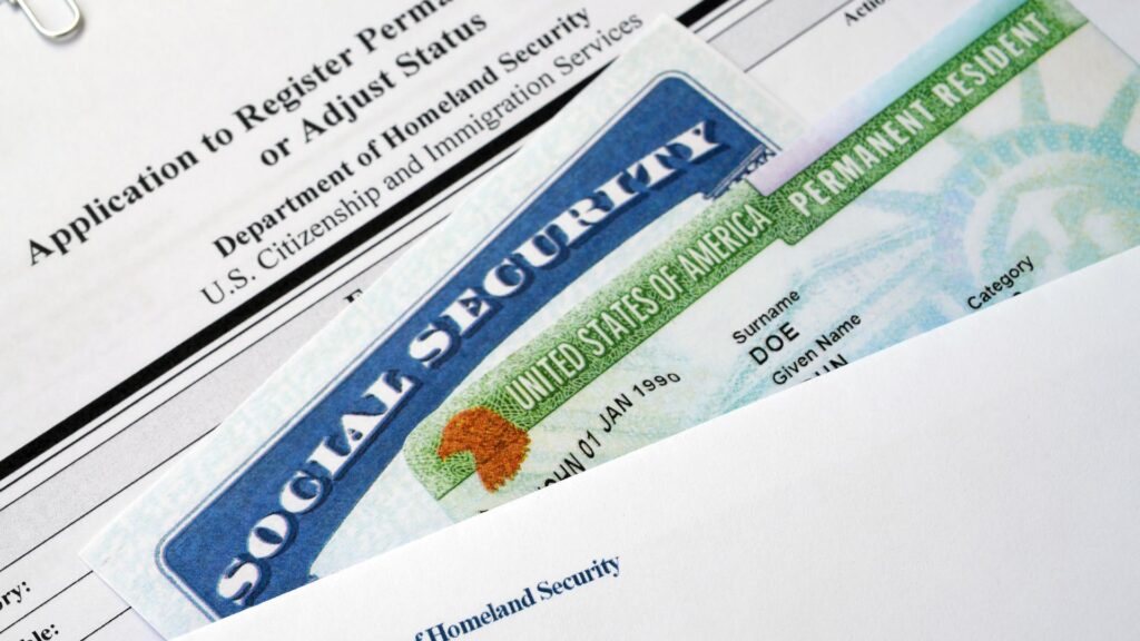 Advantages and Disadvantages of the EB-3 Visa