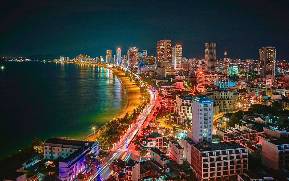 Why Family Offices Diversify into Southeast Asia
