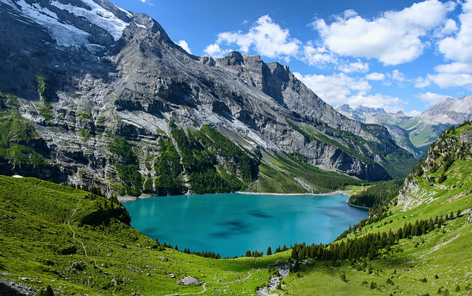 Why Switzerland Attracts Ultra-HNWIs